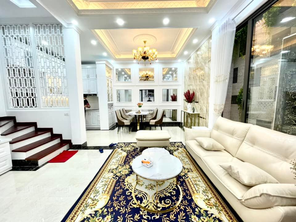 Bán Nhà 236/32 Phố Hoàng Ngân 15m Ra OTO.