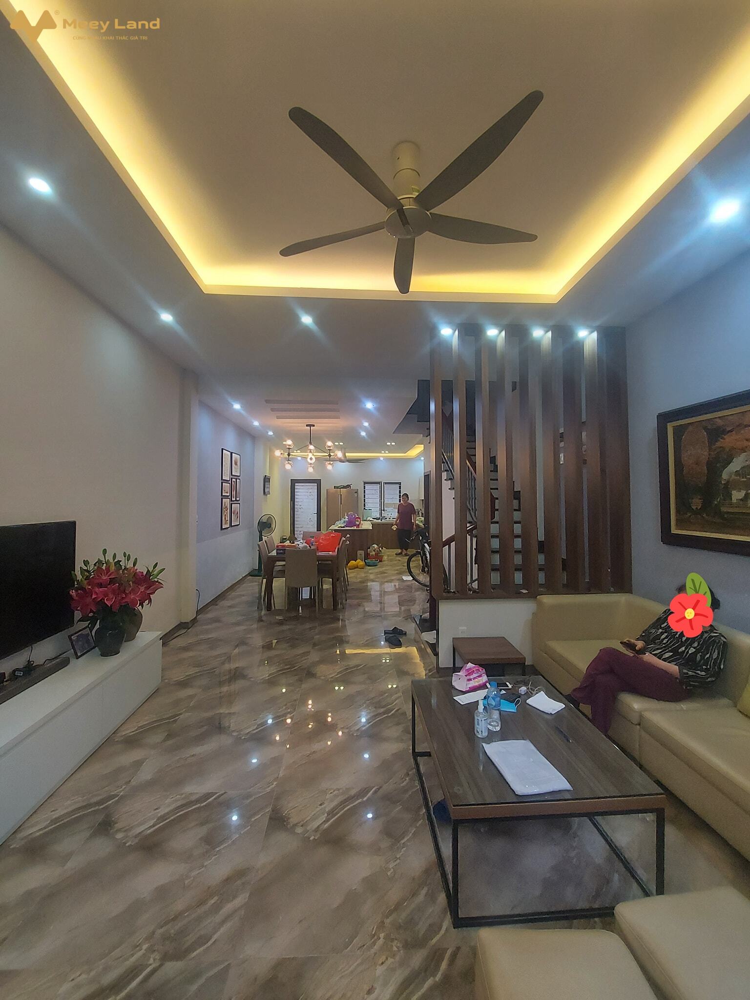 Bán nhà mặt ngõ Ngọc Khánh, KD đỉnh 47m2, 5T giá 7,6 tỷ.