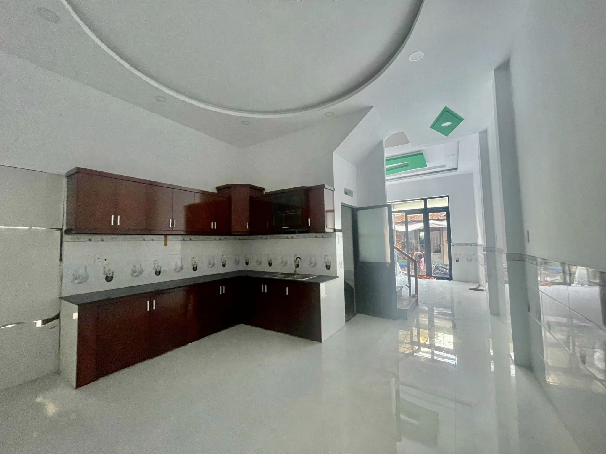 BÁN NHÀ MỚI Ở NGAY- HXH - TÂN SƠN NHÌ -4.6M X 12M CHỈ 5 TỶ X