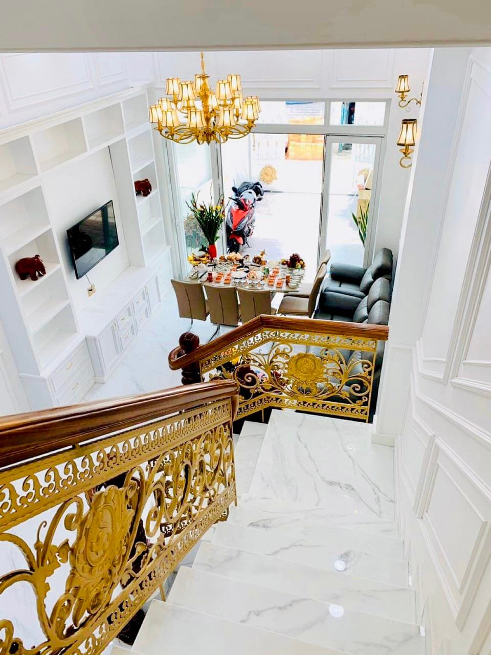 SIÊU PHẨM GÒ VẤP - 4 TẦNG MỚI LENG KENG - MẶT TIỀN RỘNG BỀ THẾ - XE HƠI NGỦ TRONG NHÀ- CHÍNH CHỦ TRANG BÌA - CÔ EM