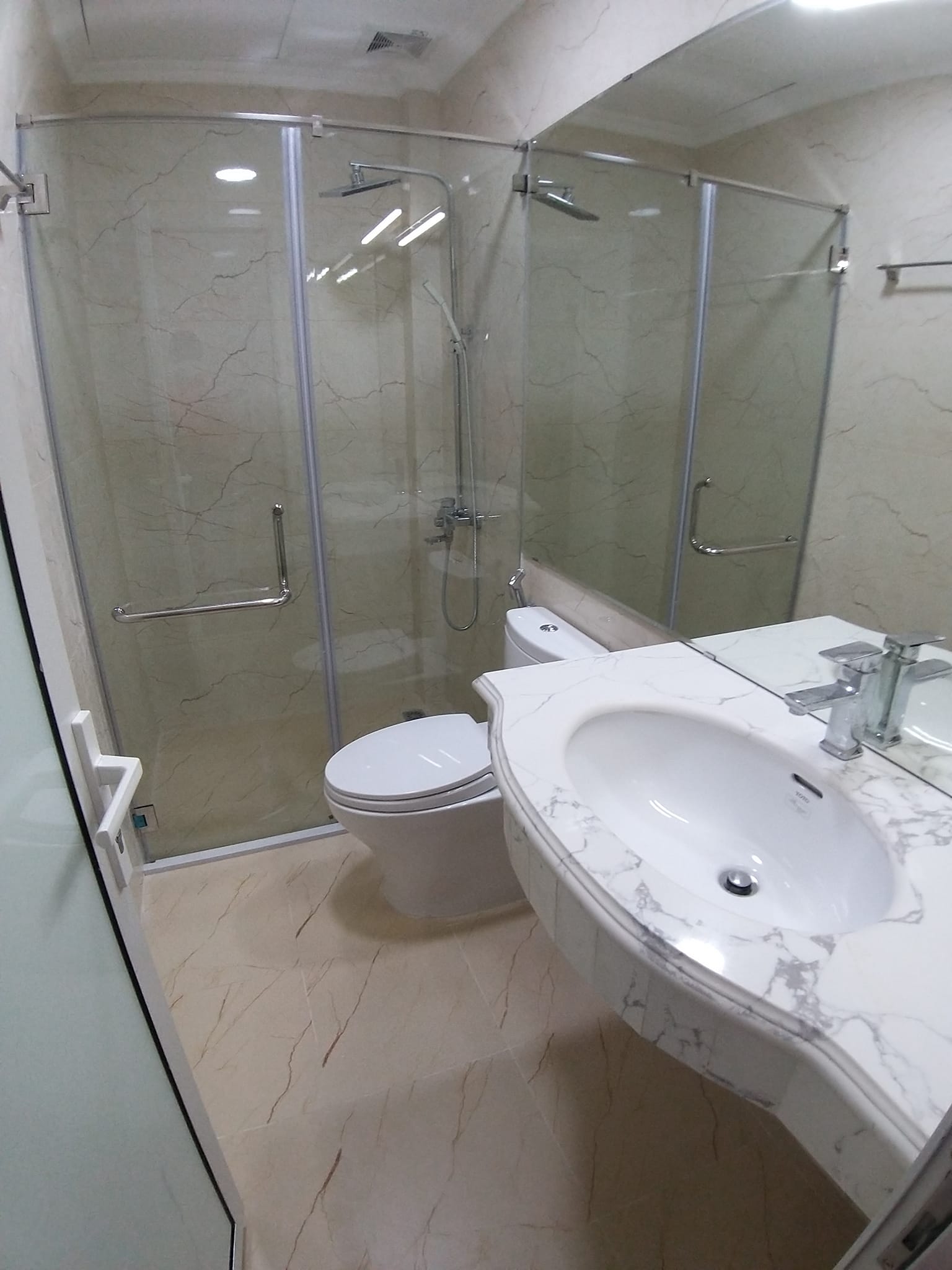 💥💥💥 BÁN NHÀ PHÂN LÔ TRẦN QUỐC HOÀN - GARA Ô TÔ - THANG MÁY - KINH DOANH ĐỈNH 💥💥💥