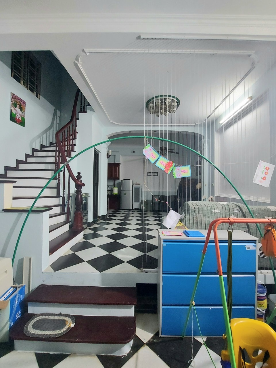 Bán nhà Khương Đình 4.25 tỷ, 48m x 5T Nhà đẹp, Dân xây, ngõ thông, gần Ô Tô