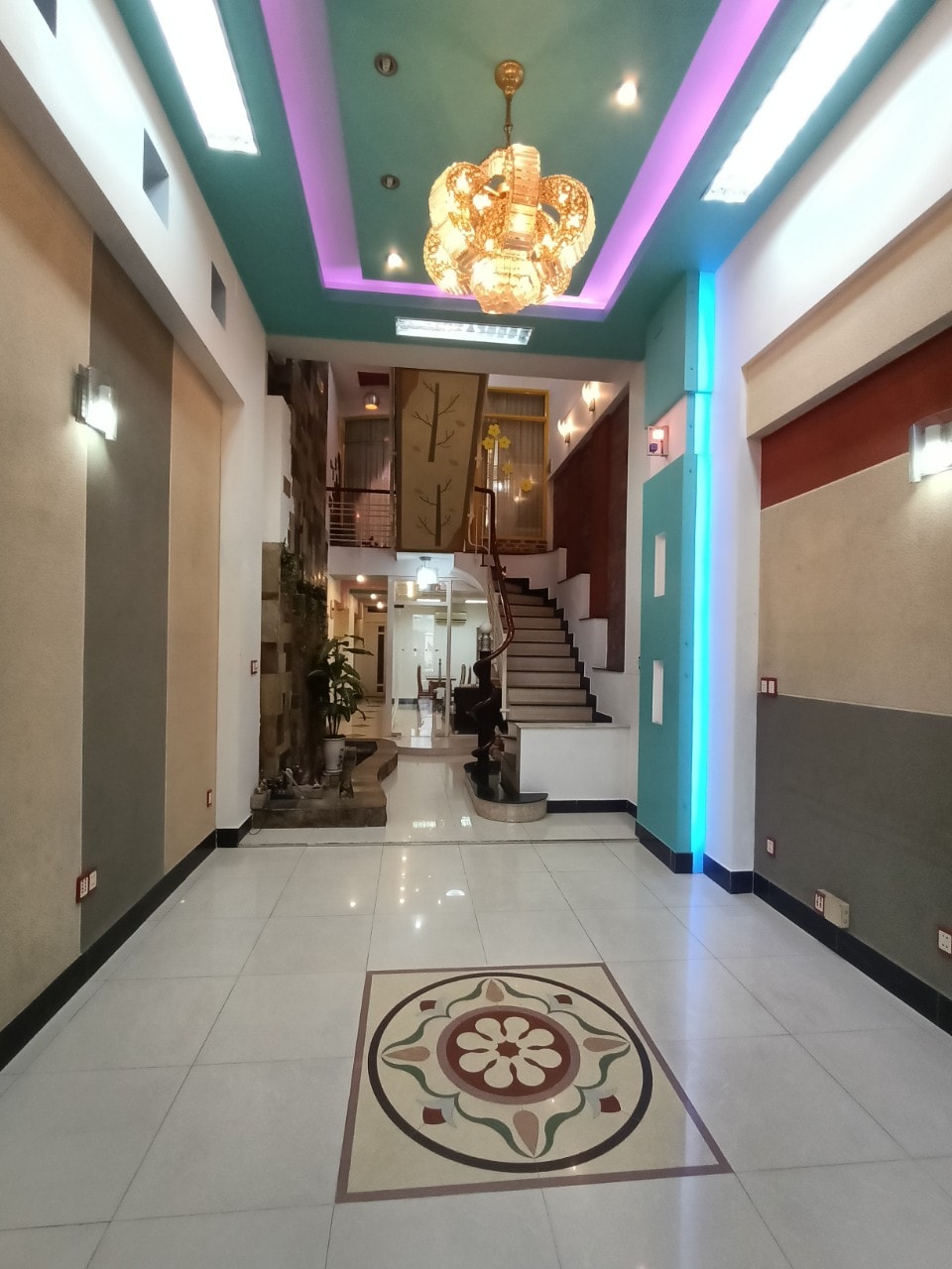 BÁN NHÀ MẶT TIỀN KINH DOANH SẦM UẤT 6 TẦNG-100M2 - VƯỜN LÀI ; GIÁ 21.5 TỶ