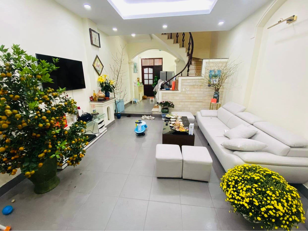 BÁN NHÀ ĐỘI CẤN 6.5 TỶ 52M2 4T MT 4.5M- LÔ GÓC-NGÕ OTO DỪNG ĐỖ-NỘI THẤT CỰC ĐỈNH-SIÊU ĐẸP