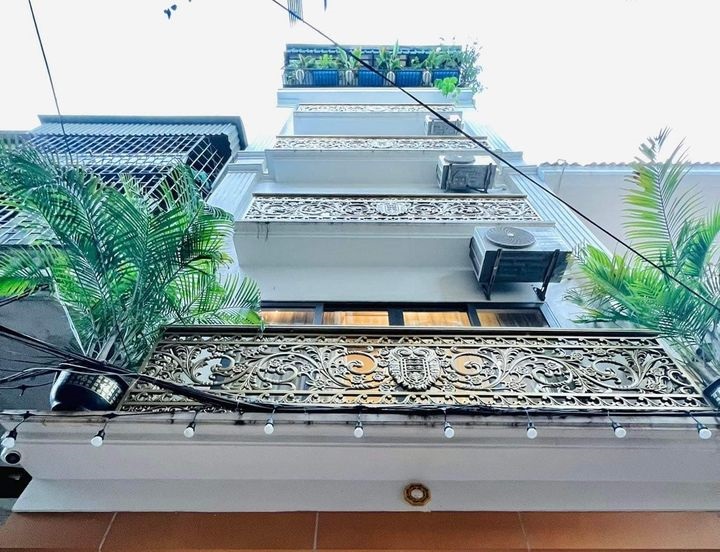 CHÍNH CHỦ BÁN NHÀ YÊN LÃNG, KINH DOANH, Ô TÔ GẦN NHÀ , 30M RA MẶT PHỐ.