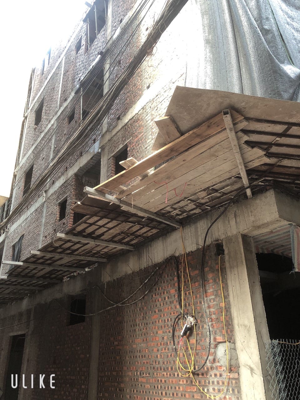 Hiếm lô góc CCMN Mỹ Đình DT 70m²x 7 tầng thang máy. 17 phòng, kinh doanh dòng tiền ổn định..