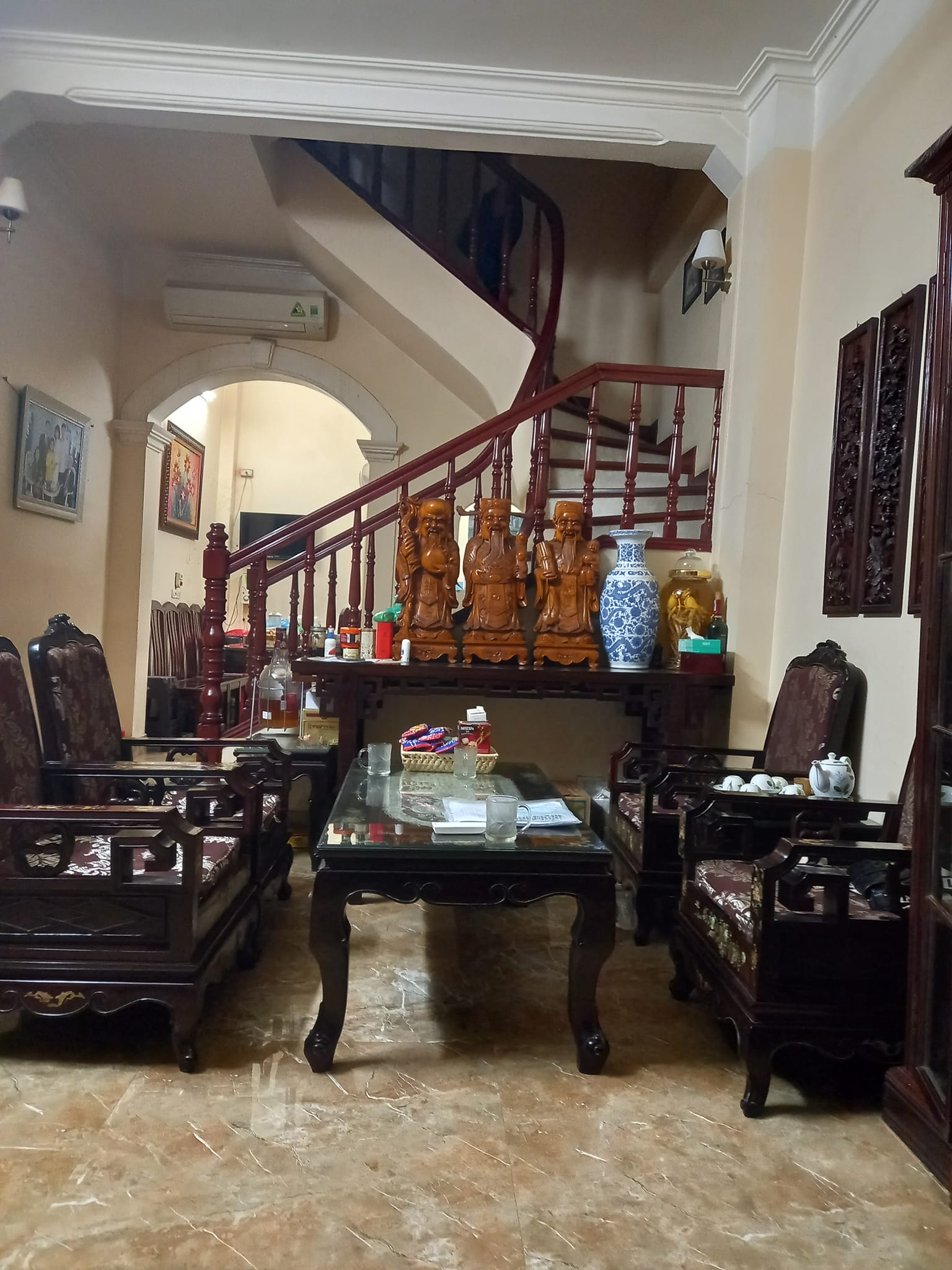 BÁN NHÀ 5 TẦNG NGUYỄN LƯƠNG BẰNG, NGÕ THÔNG, NHÀ ĐẸP Ở NGAY.