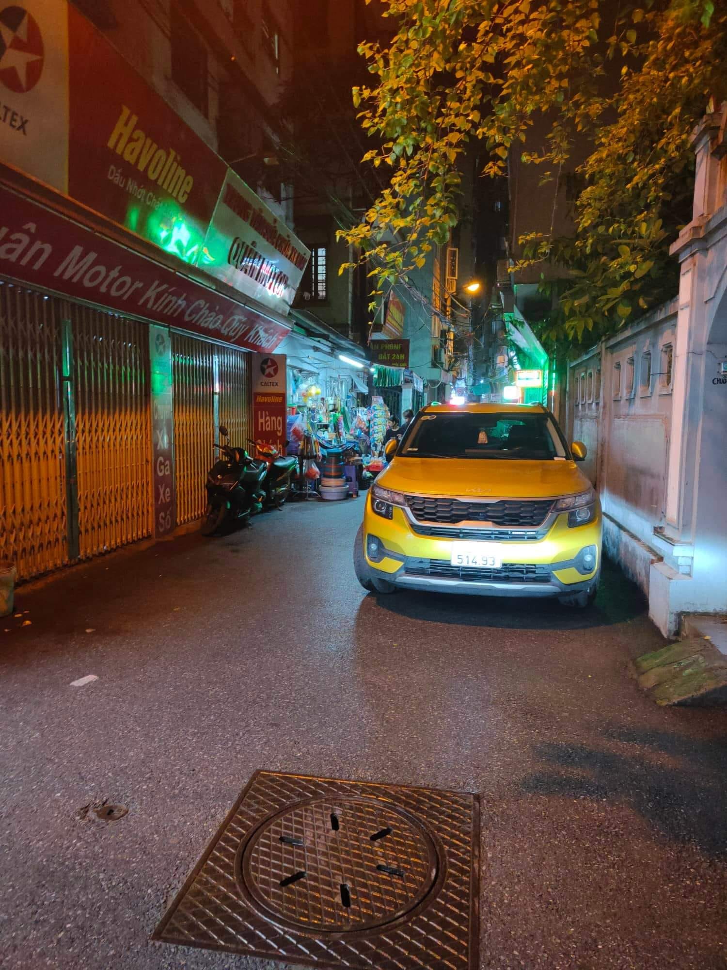 Bán nhà ngõ 44 Trần Thái Tông, Cách 10m OTO tránh Kinh doanh