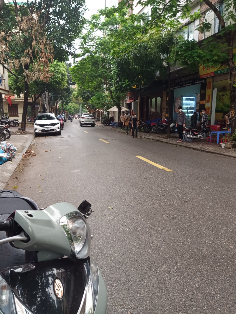 Siêu phẩm mặt phố Thuỵ Khuê kinh doanh đa hệ sầm uất, ô tô đua, 80m nhỉnh 16 tỷ