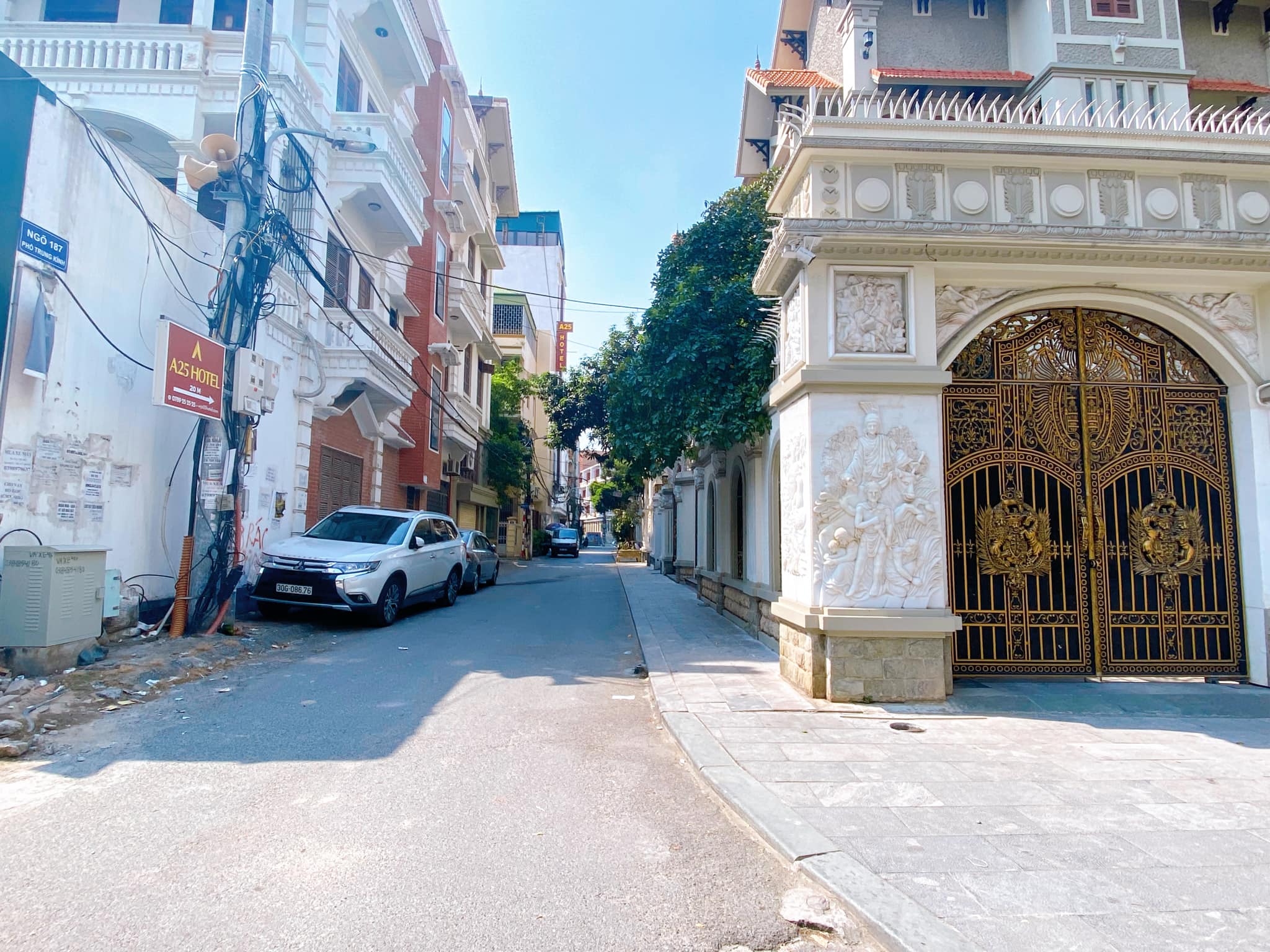 Bán nhà TRUNG KÍNH, CẦU GIẤY KHU QUY HOẠCH MỚI, ĐẸP PHÂN LÔ 54m2 x 5T x MT 16m 16,9 tỷ.