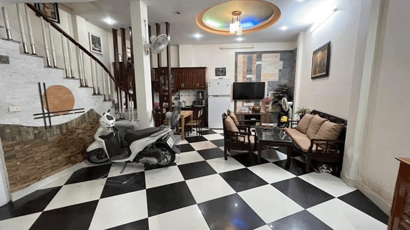 Chính chủ bán nhà mặt ngõ kinh doanh phố Đội Cấn, Quận Ba Đình, 46m2 giá 6,2 tỷ