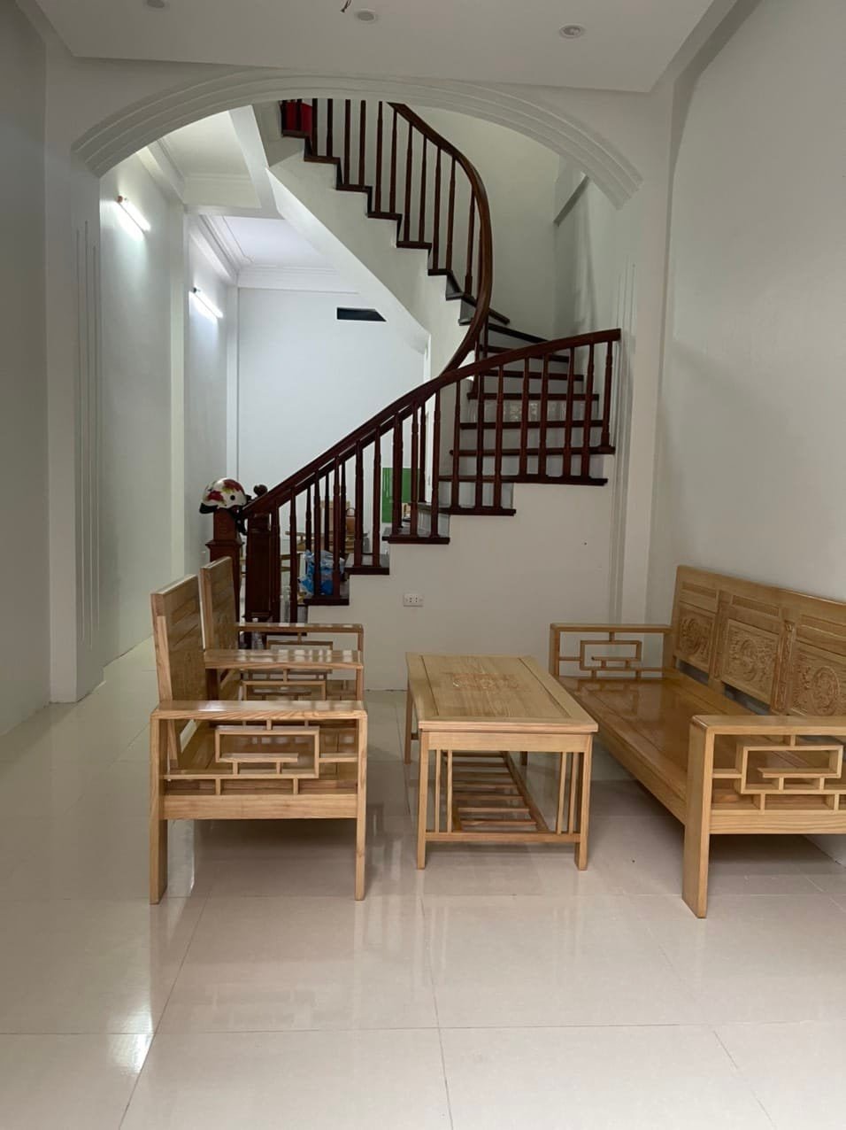 Bán nhà Mỹ Đình - Hà Nội, Ôtô đỗ cửa - Dt 45m2 - 5 tầng - Giá nhỉnh 4 tỷ