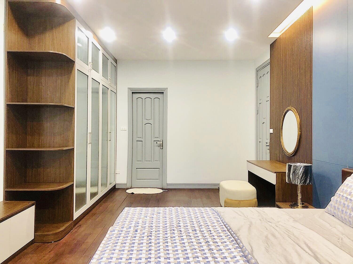 Bán biệt thự Tô Ngọc Vân, Tây Hồ, full nội thất, 120m2 MT 8,2m, 36 tỷ có TL