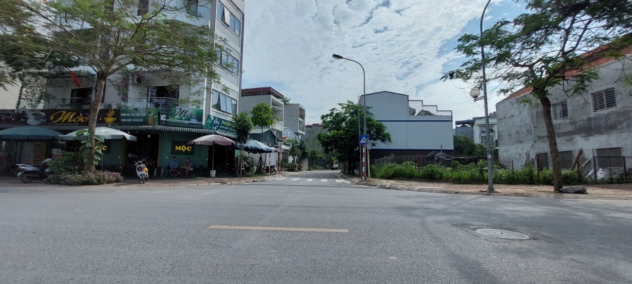 Còn duy nhất 1 mảnh đất gần 100m2 tại Long Biên, giá đẹp cho chủ mới