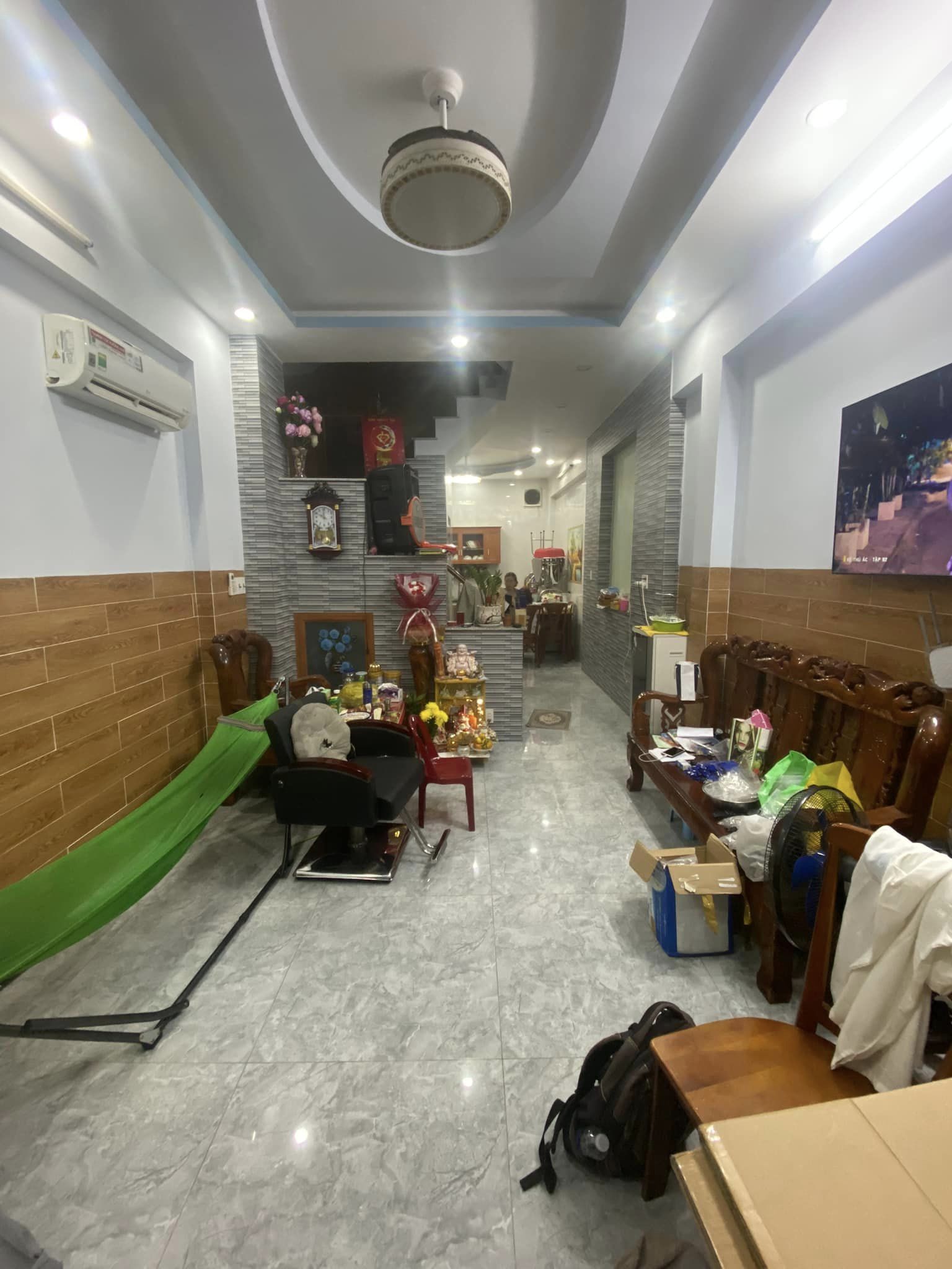 NHÀ ĐẸP 3 TẦNG HXH THẲNG TRỤC Ở NGAY - HƯƠNG LỘ 2 - 52M2 - 5.2 TỶ BL