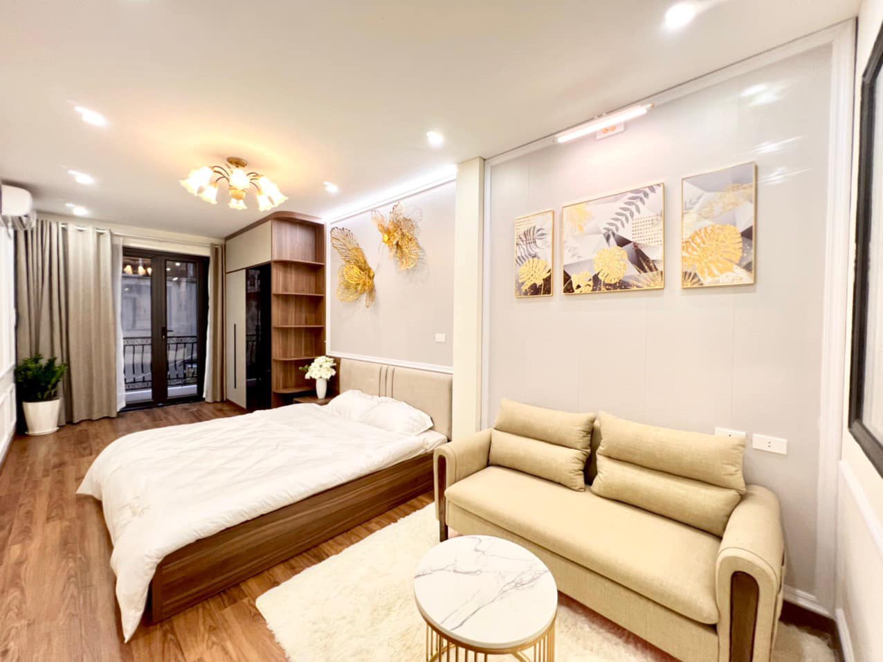 Bán nhà mặt ngõ Minh Khai, Hai Bà Trưng,kinh doanh, 69m2x4T,full Nội, Ở Ngay, giá 6..tỷ 0969693855