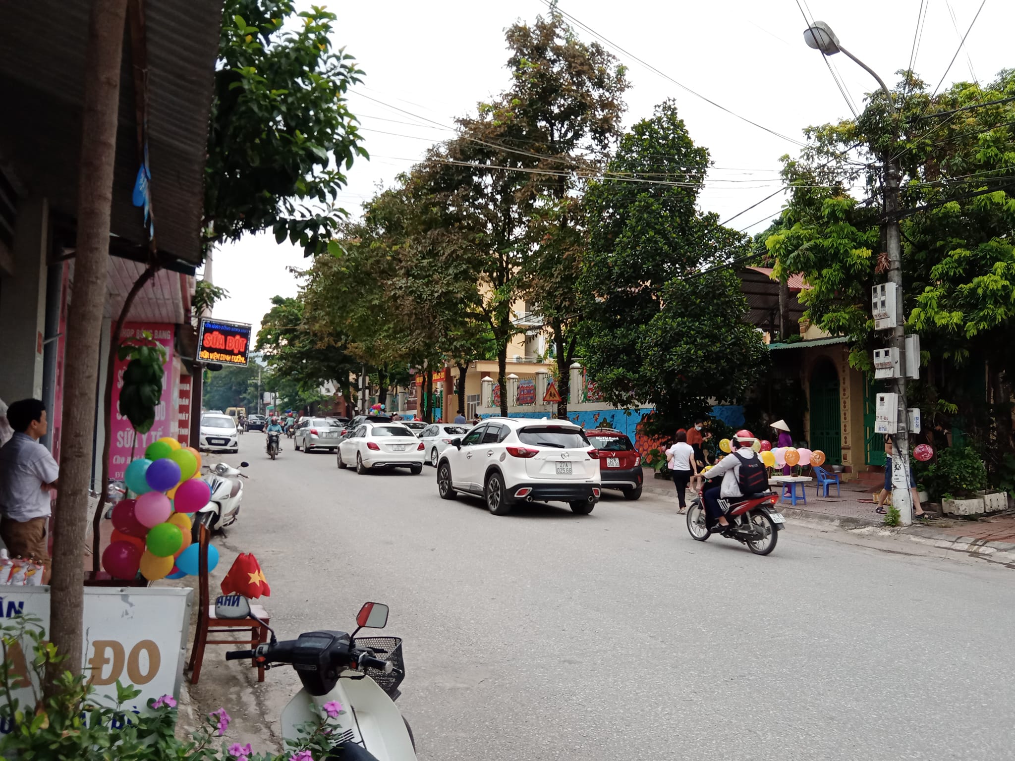 Nhà em có miếng đất cần chuyển nhượng tại Tổ 10 Nam Thanh