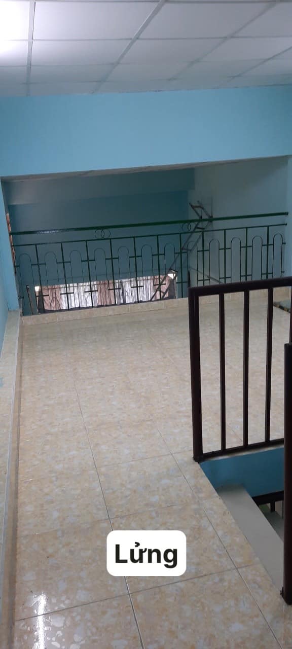 BÁN NHÀ HẺM XE HƠI NƠ TRANG LONG BÌNH THẠNH. DT 54M2. GIÁ NHỈNH 4 TỶ.