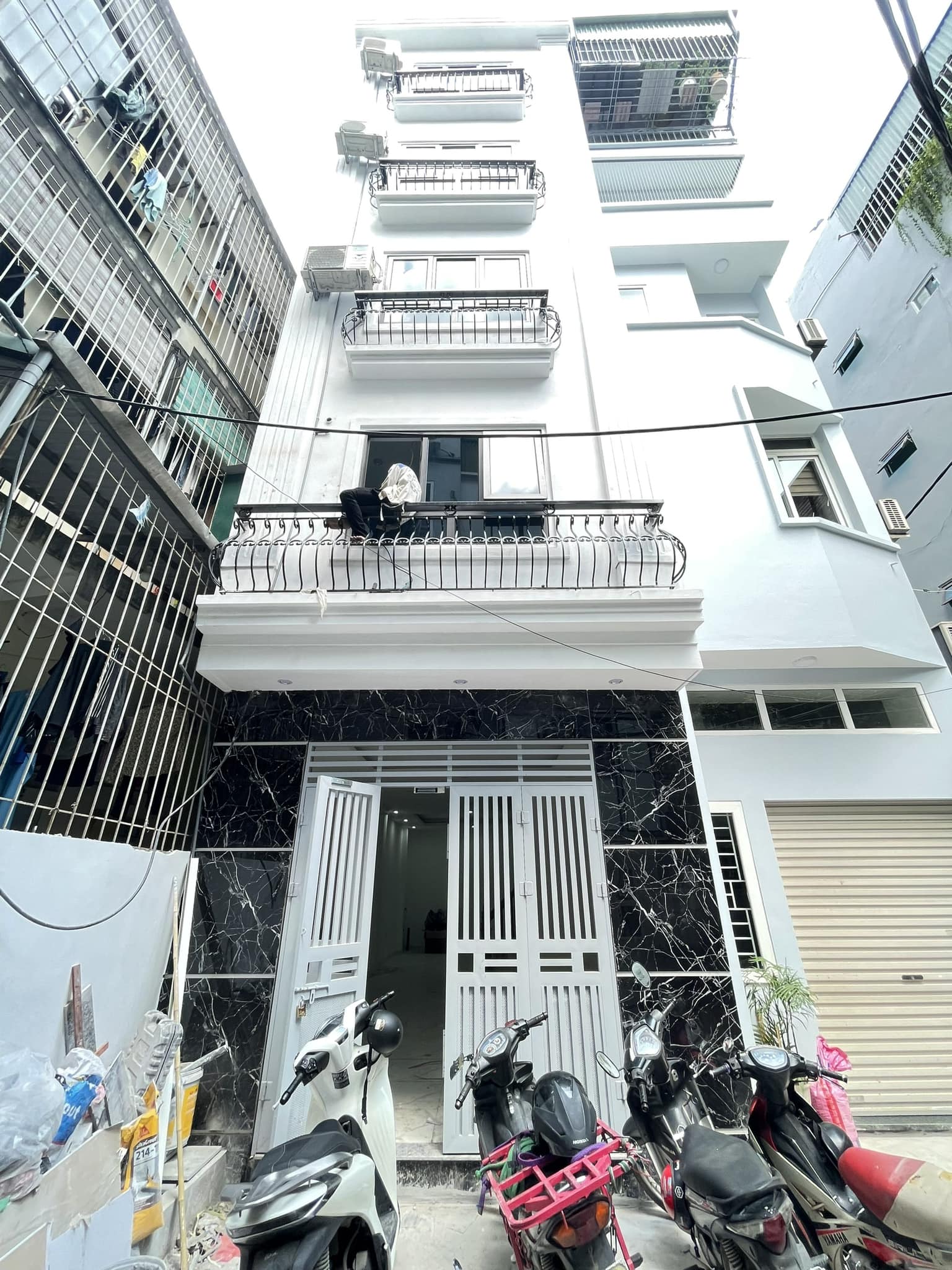 Bán Chung Cư MiNi 9PN Gần ĐH Quốc Gia, ĐH Ngoại Ngữ 45m Đường OTO