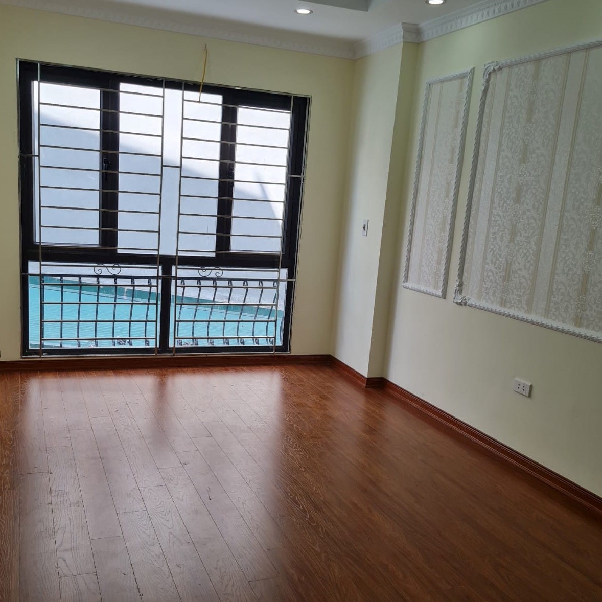 Nhà Đẹp Phường Phúc Lợi, Long Biên 33m2, 5T giá 2.85 tỷ ( ngõ vào thuận tiện)