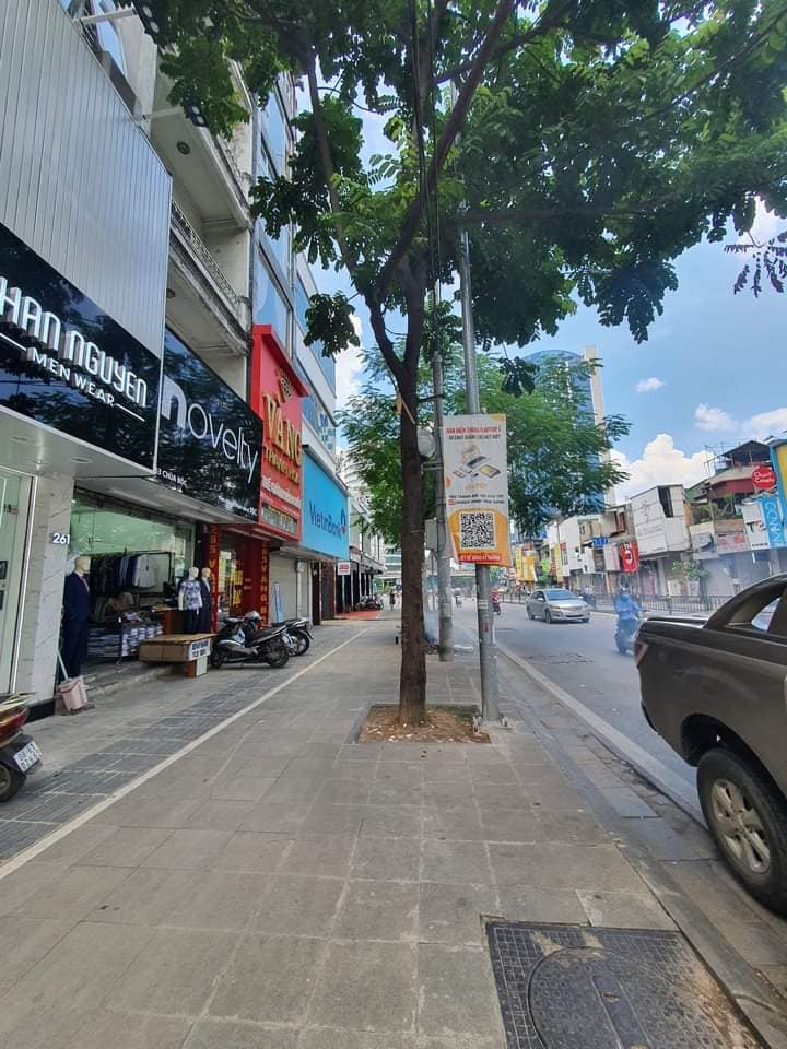 Bán nhà mặt phố Chùa Bộc, Đống Đa, vỉa hè kinh doanh tấp nập, DT 65m2, 5 tầng, nhỉnh 29 tỷ