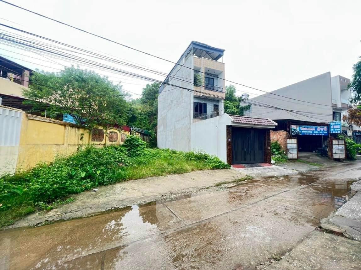 Bán lô đất 74m2 gần hồ Xương Rồng,p Phan Đình Phùng,tp Thái Nguyên. Giá 1ty ***