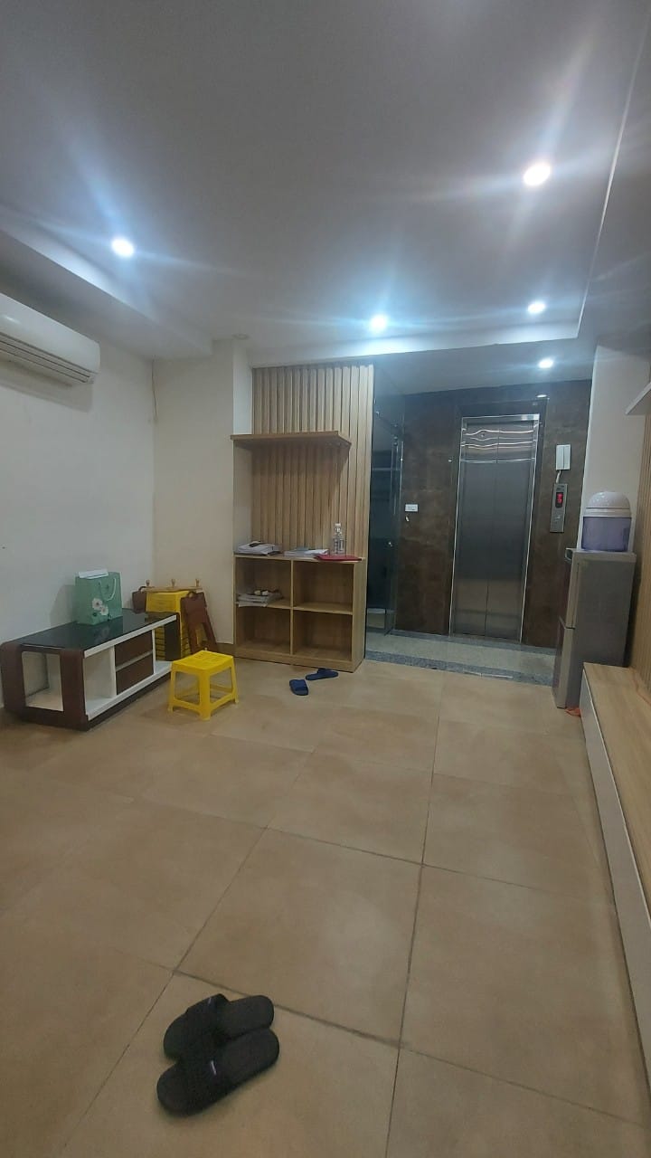 BÁN NHÀ NGỌC HÀ 6.65 TỶ 30M2 6T MT 3.1M-SÁT PHỐ-KINH DOANH ĐỈNH-THANG MÁY-SIÊU ĐẸP