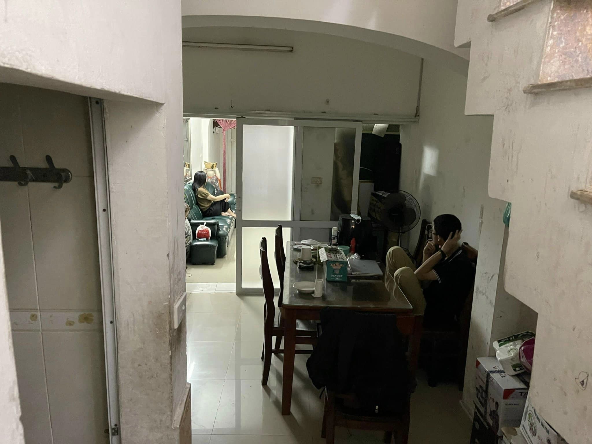 Bán nhà Thái Hà 50m2 x 4 tầng, phân lô, ô tô tránh, kinh doanh sầm uất, giá 8 tỷ