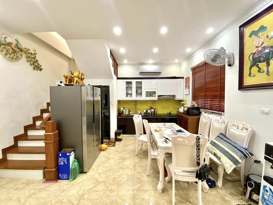 110m2 - 1