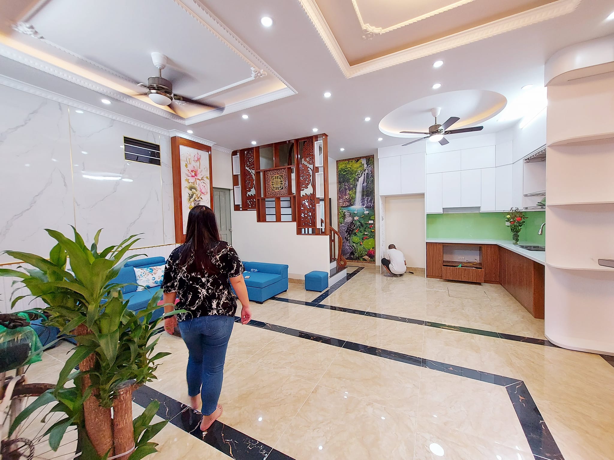 Nhà Mới Đẹp Đại La 60m2 - 5 tầng - 2 Mặt Tiền Đẹp - LÔ GÓC 3 THOÁNG - Giá Chỉ 7.8 Tỷ.