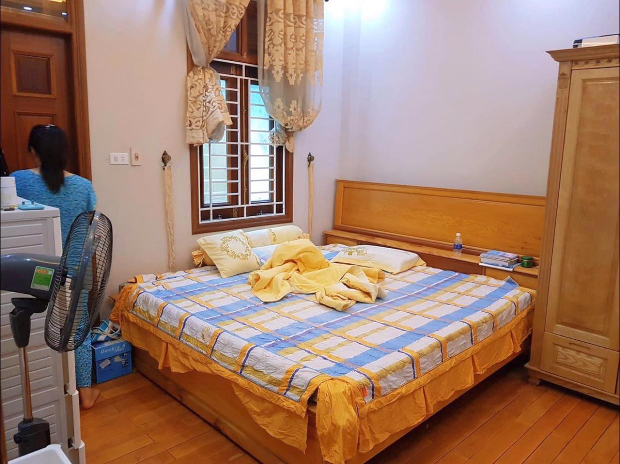 Bán nhà Láng Hạ, Đống Đa 59m2 x 5 tầng, vỉa hè, ô tô tránh, kinh doanh, 17.5 tỷ