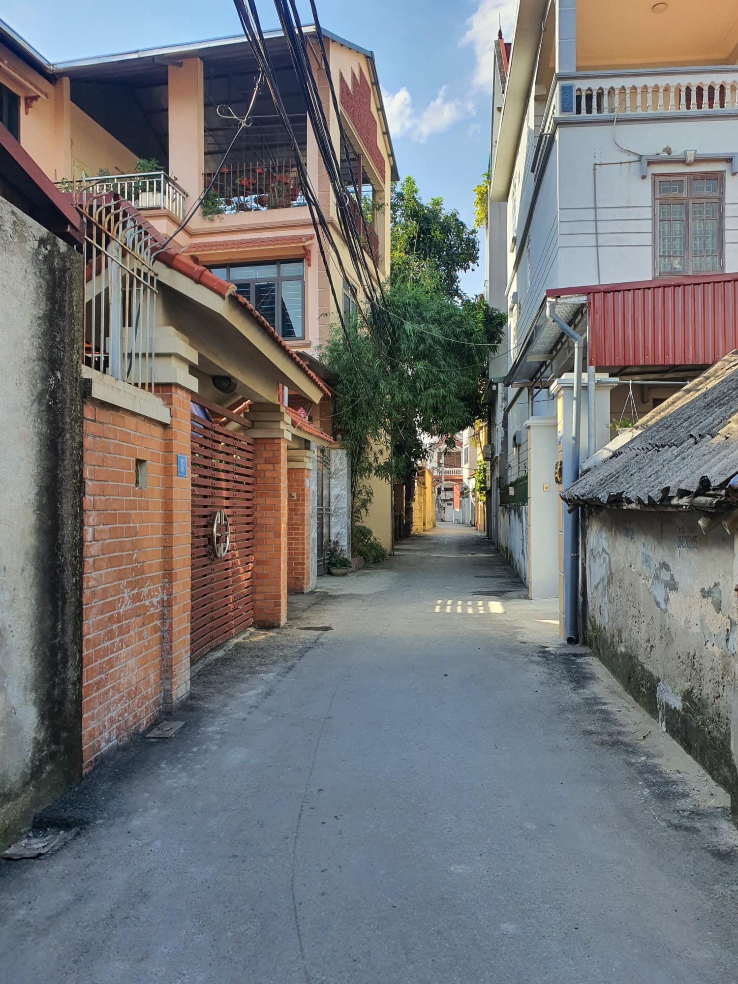 Cần Bán nhà Sơn Đồng, Hoài Đức 125m Ô tô 4,x tỷ