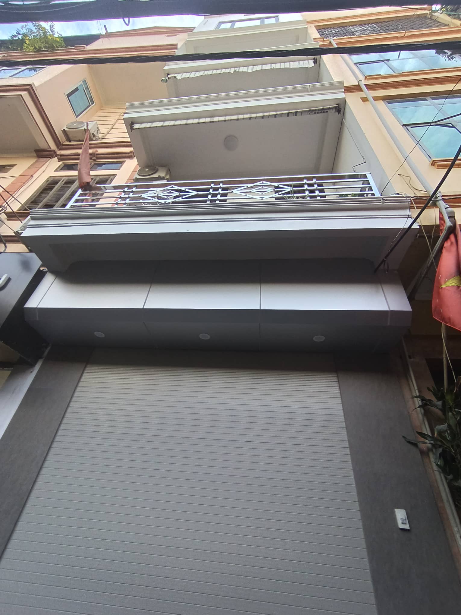 MUA NHÀ KHÔNG KHÓ, MẶT NGÕ KINH DOANH, 5 TẦNG,4 NGỦ, NHÂN HÒA ,THANH XUÂN, TẶNG FULL NỘI THẤT.