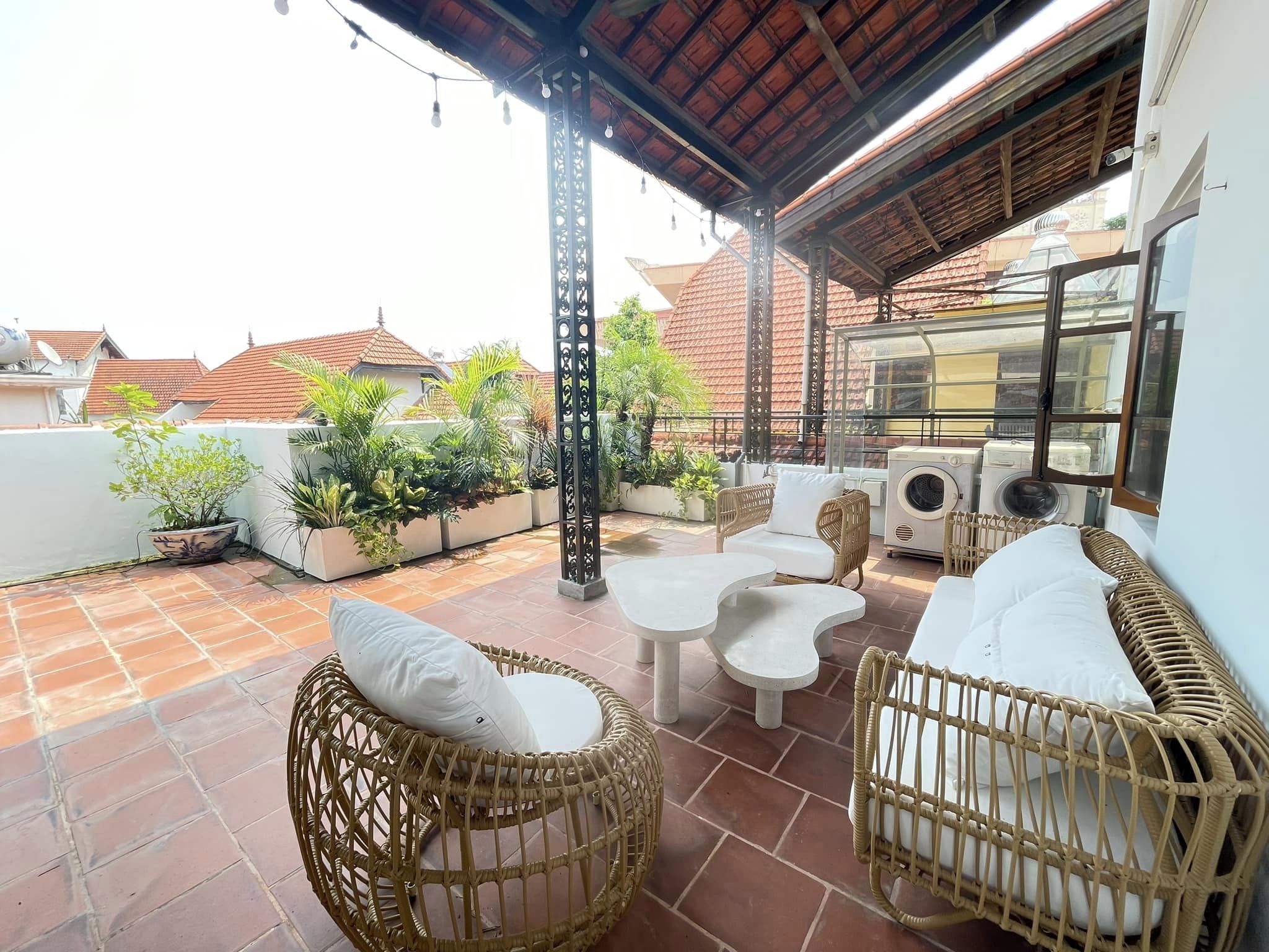 TÔ NGỌC VÂN - NÀNG HẬU KHU BT TÂY HỒ - HÀNG XÓM MAI PHƯƠNG THUÝ - GARA Ô TÔ - TẶNG FULL NỘI THẤT