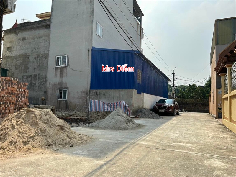 Nhỉnh 1.7 tỷ, Mrs Diễm cần bán 43m đất giá rẻ tại Kính Nỗ, Uy Nỗ, Đông Anh