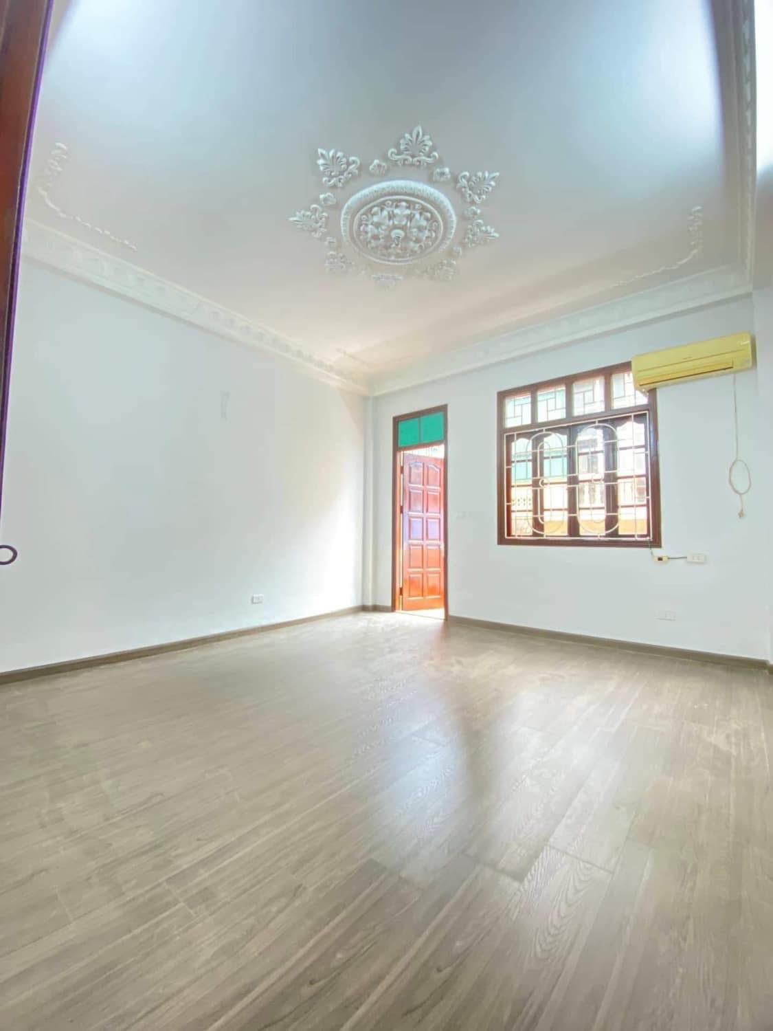 SIÊU PHẨM PHỐ THỊNH QUANG ĐỐNG ĐA HN