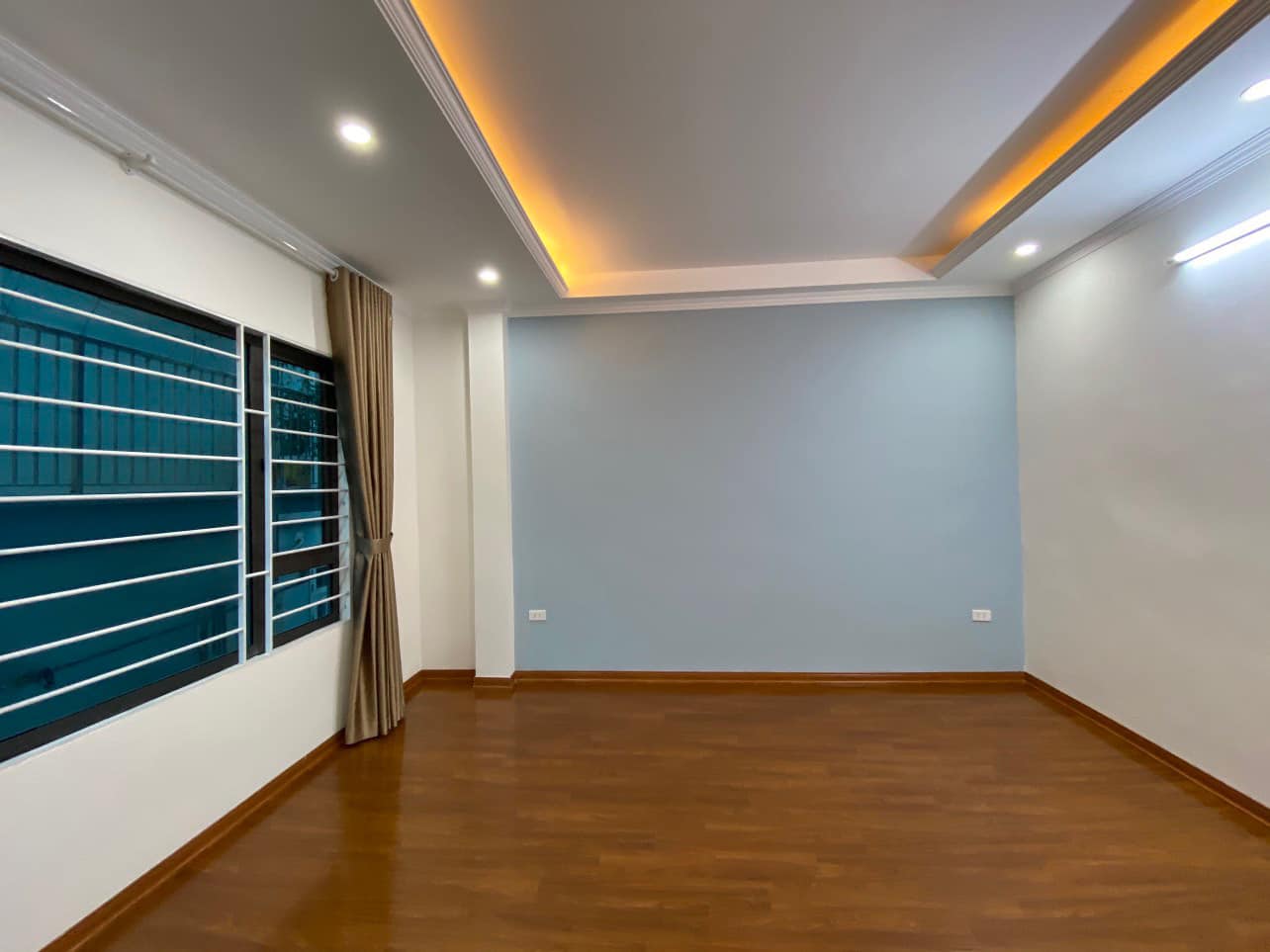 Bán nhà Phan Đình giót Hà Đông, nhà mới đẹp long lanh khách về ở luôn,4 tầng, 3,8 tỷ.