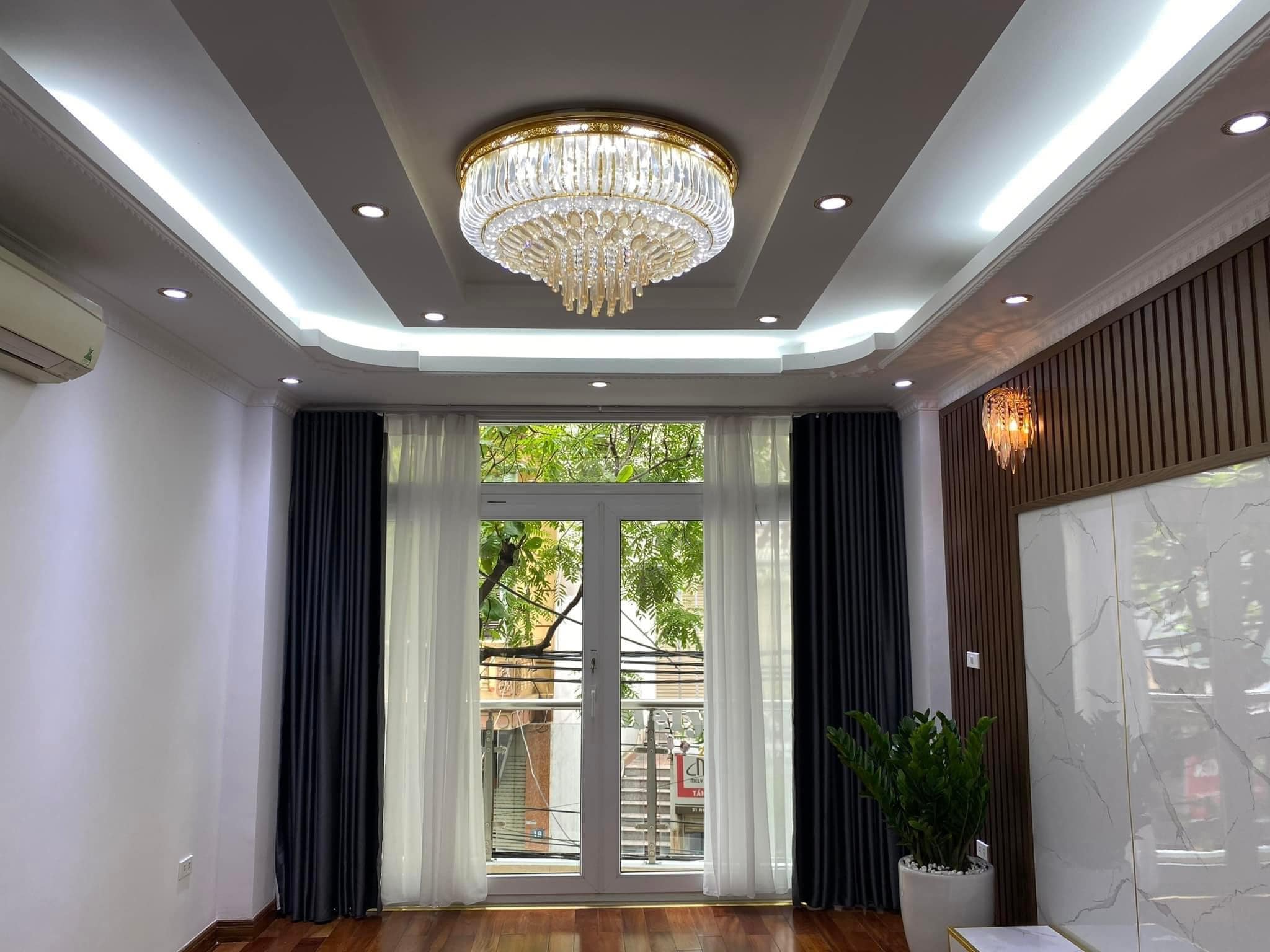 CỰC HIẾM-Mặt Phố Nhân Hòa,Thanh Xuân-Cực Hiếm 63m, 6Tầng-18.6 Tỷ,Ôtô tránh,Kinh Doanh đỉnh