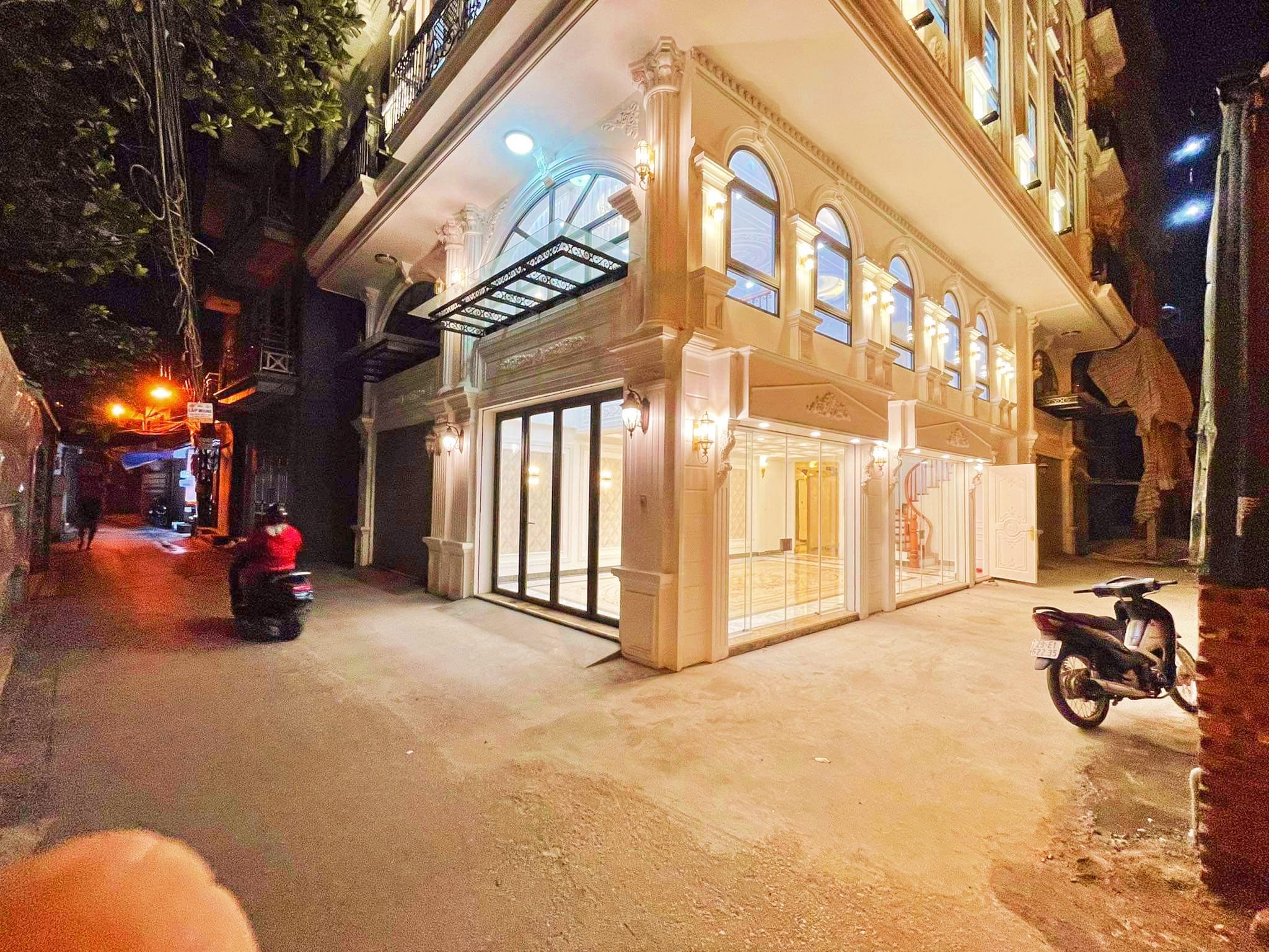 Bán nhà Phường Trung Hoà Quận Cầu Giấy Hà Nội