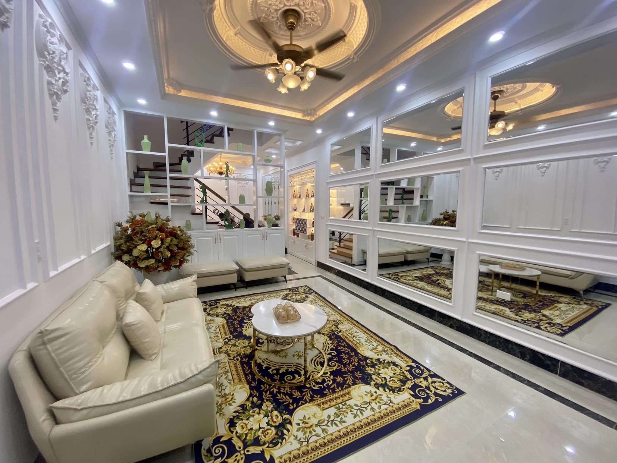 CHÍNH CHỦ BÁN NHÀ PHỐ THÁI THỊNH, Ô TÔ, 56m2 x 4 TẦNG, TẶNG NỘI THẤT, GIÁ 7.2 TỶ, LH 0926891993