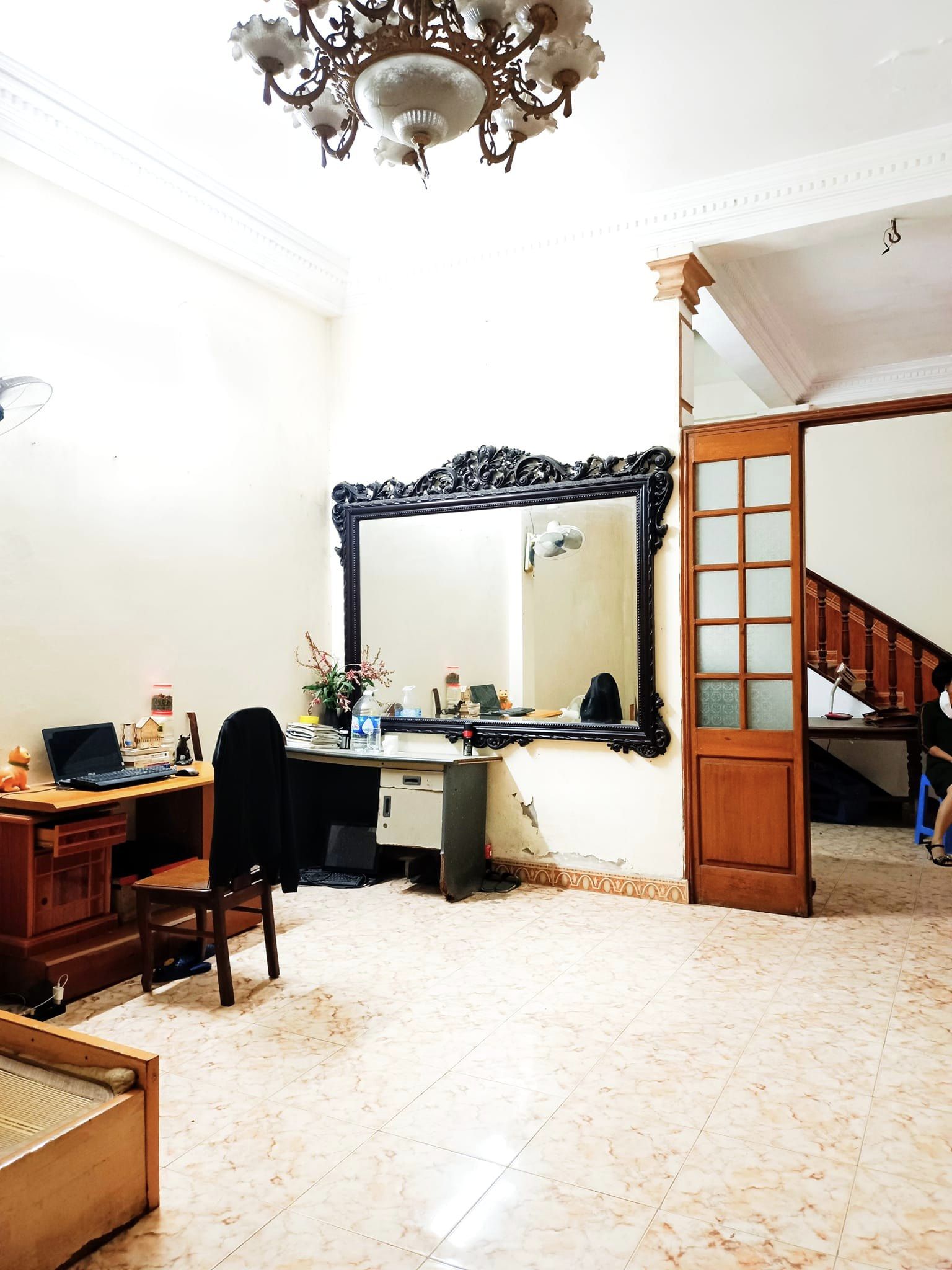 Bán nhà Thịnh Quang, Đống Đa, ô tô đỗ cổng. DT 65m2. Giá 6,98tỷ.