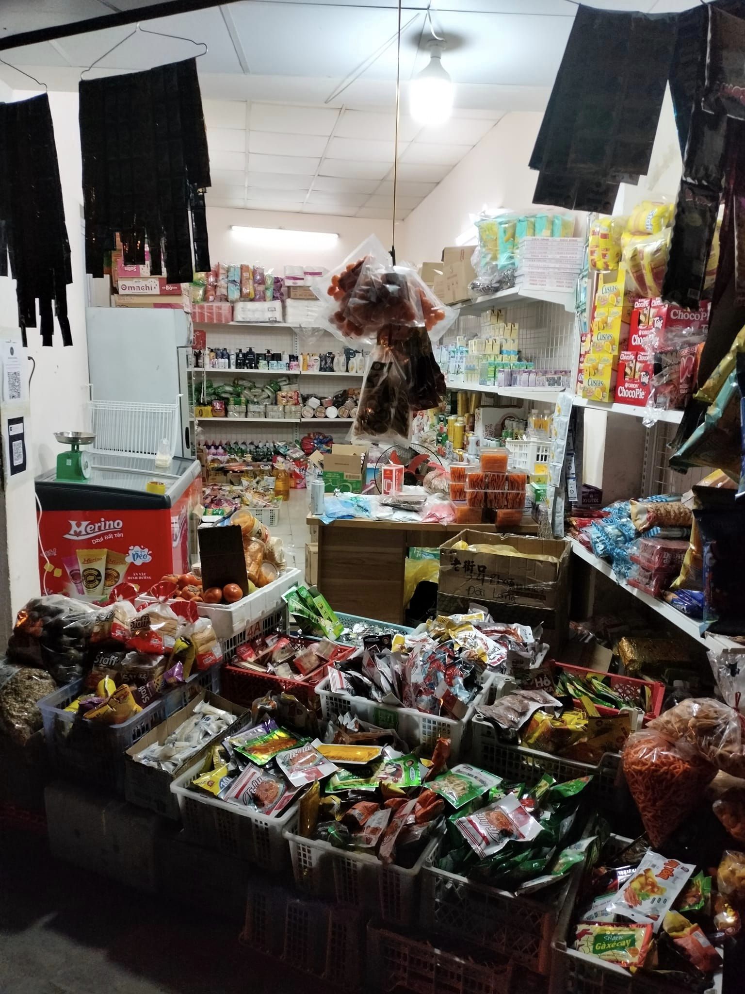 CẦN SANG NHƯỢNG LẠI CỬA HÀNG TẠP HOÁ DOANH THU ỔN ĐỊNH TẠI NGUYỄN PHÚC LAI, ĐỐNG ĐA, HÀ NỘI