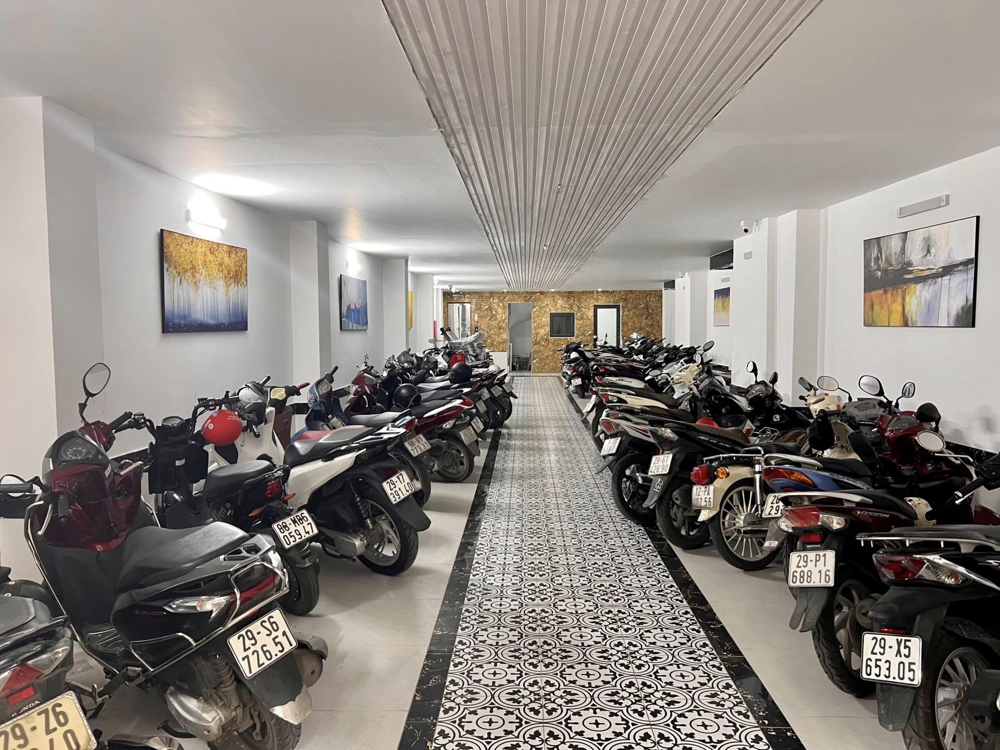 Building Dòng Tiền Cao-Ba Đình-40 Phòng Full Khách–194M2 9 tầng 45Tỷ-Nhấn để xem ảnh