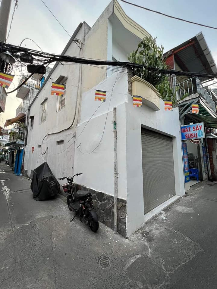 BÁN NHÀ ĐẸP RỘNG CHỈ NHỈNH 3 TỶ- QUẬN 4, MẶT TIỀN HẼM 266 TÔN ĐẢN, CĂN GÓC HIẾM, PHÙ HỢP Ở VÀ KINH DOANH