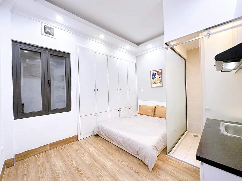 Bán nhà riêng đường Cầu Giấy, Quận Cầu Giấy, gần Ô TÔ, 2 Thoáng, KD online 42m x 5 tầng giá 6.5 tỷ