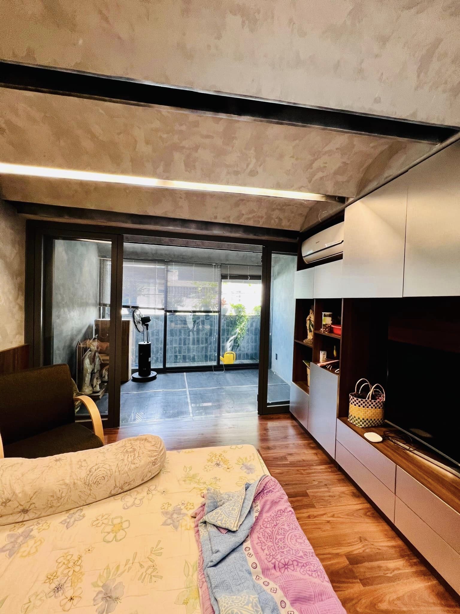 GIẢM CHÀO LẦN 3 - TỔNG GIẢM 3 TỶ BÌNH THỚI QUẬN 11 - ÔTÔ VÔ NHÀ DT 69m2 : Ngang 4.3 x18m Nhà Xây 4 Tầng BTCT -