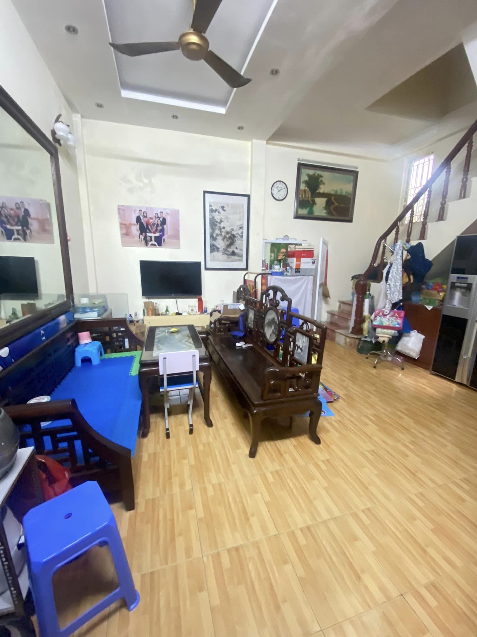 Bán nhà phố Thái Hà 49m nhỉnh 5 tỷ