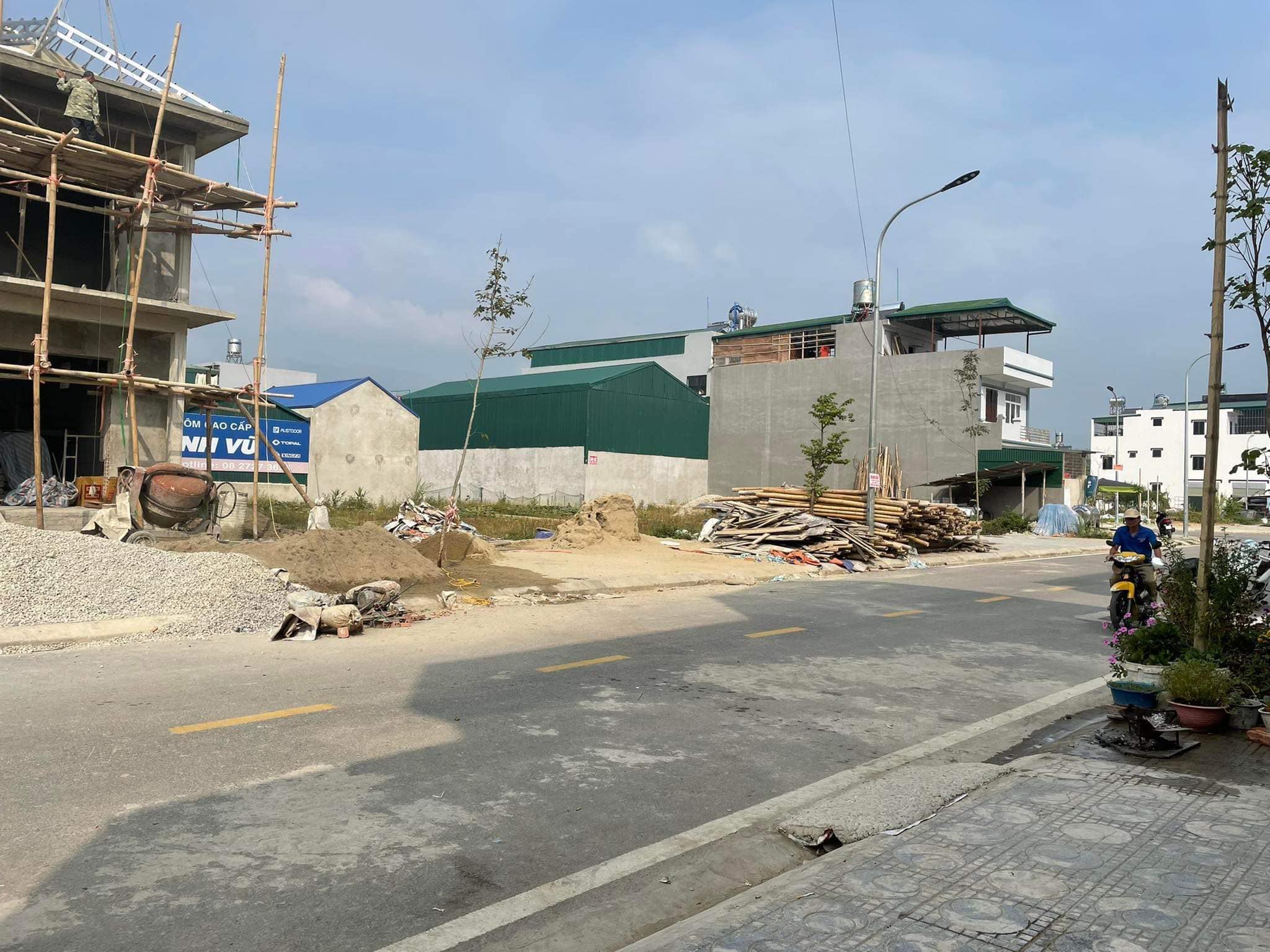 Gia đình có mảnh đất khu tái định cư Tây Hồ do không có nhu cầu sử dụng nên muốn bán