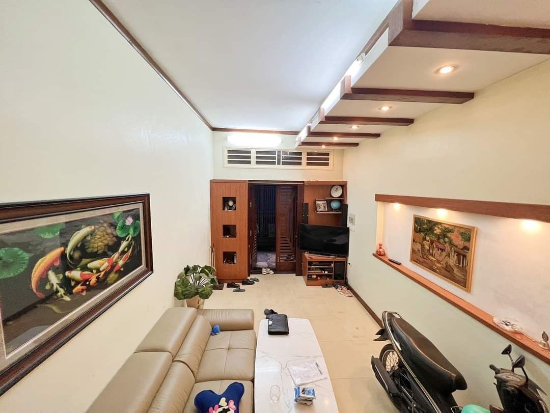 BÁN NHÀ RIÊNG TRƯỜNG CHINH THANH XUÂN, Ô TÔ QUA NHÀ, NGÕ THÔNG, TẶNG TOÀN BỘ NỘI THẤT, 7.3 TỶ...