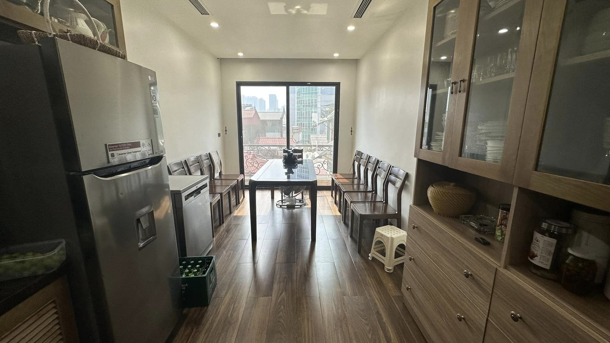 Siêu phẩm mặt phố Trích Sài, Tây Hồ, Thang Máy Nhập, View Hồ Tây, Vỉa Hè, KD đỉnh, DT 63m2, 39 tỷ